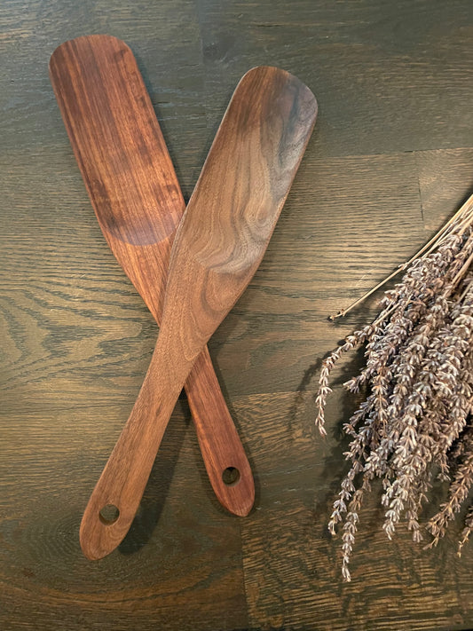 Small Spoonula in Walnut