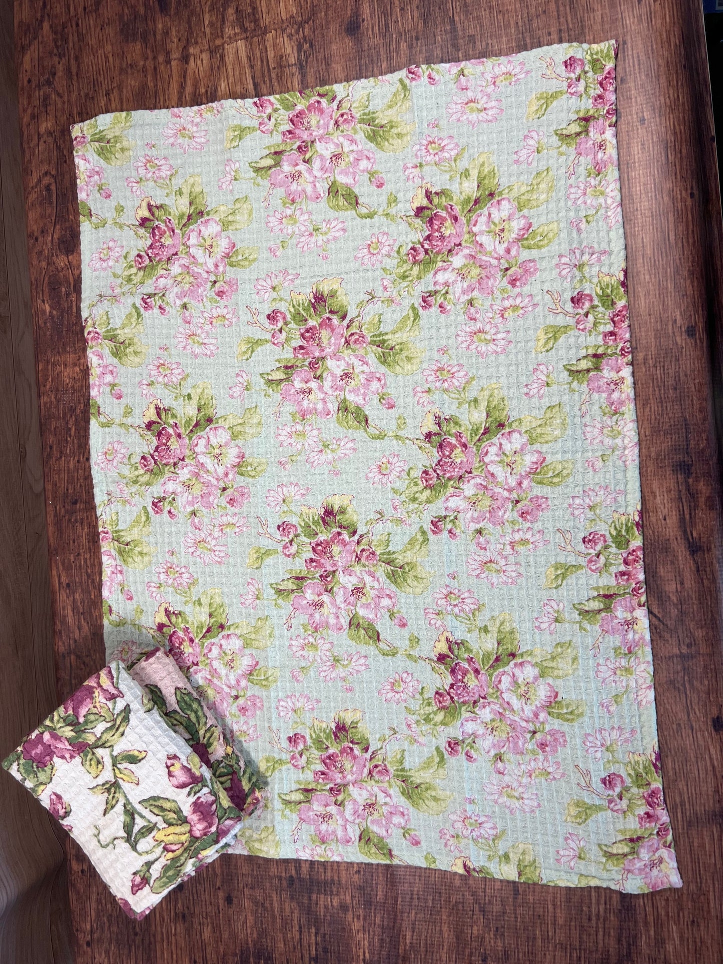 Sweet Pea Patchwork Tea Towel Bundles, Set of 3