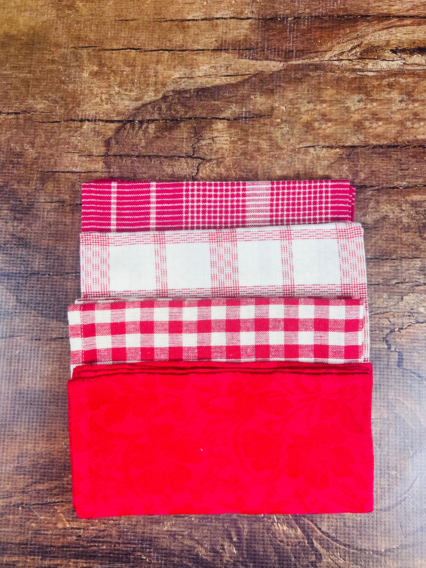 Around The Table Napkins, Set of 4