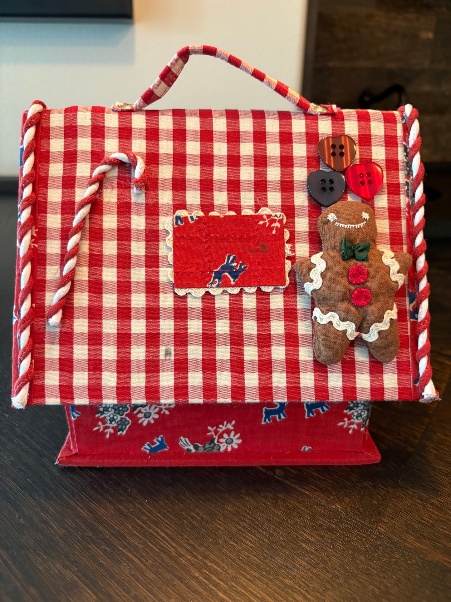 Gingerbread Sewing House