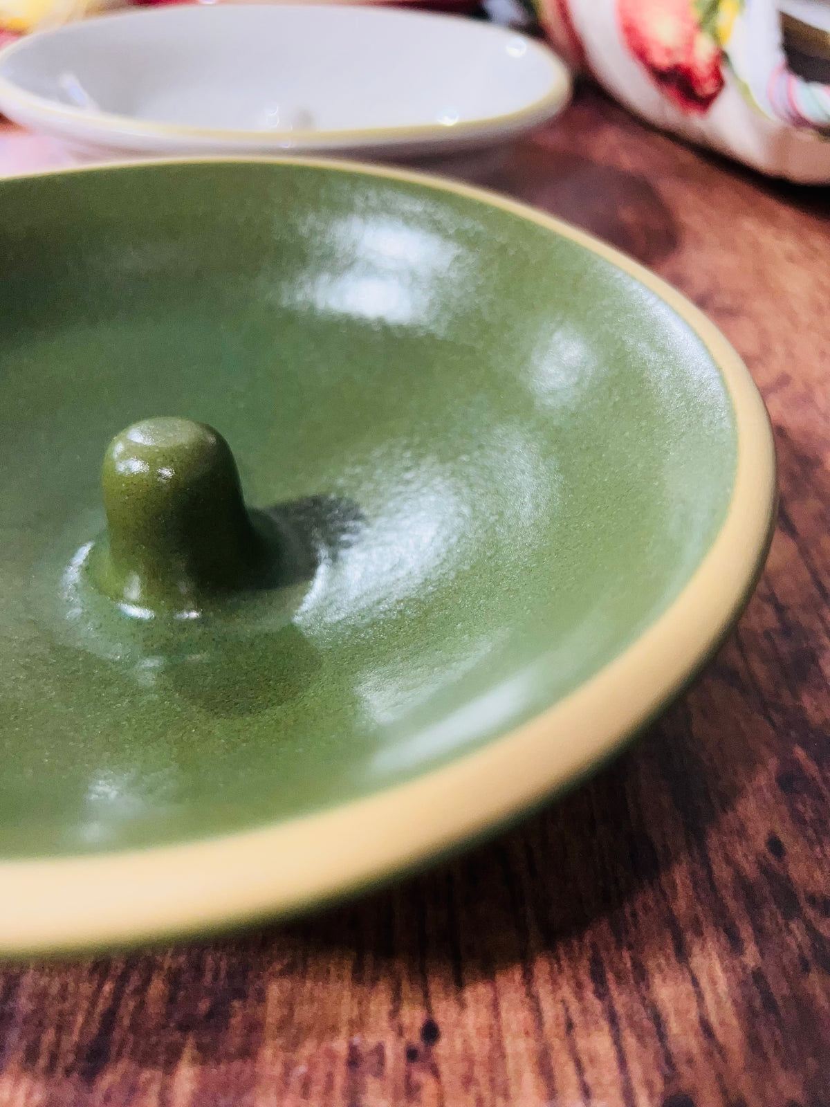 The Brookline Apple Baker in Moss