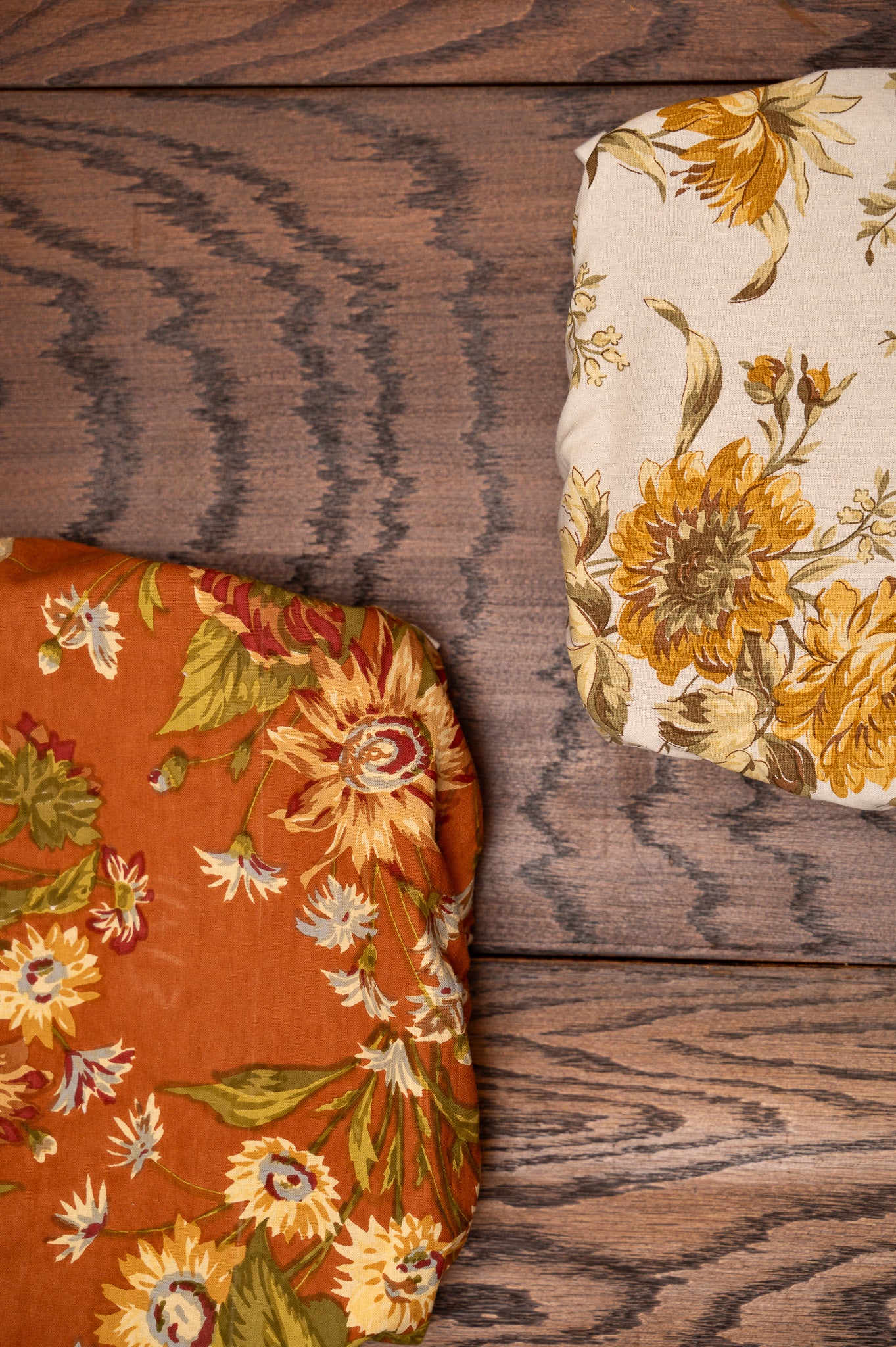 Marguerite & Musical Floral Casserole Covers, Set of 2