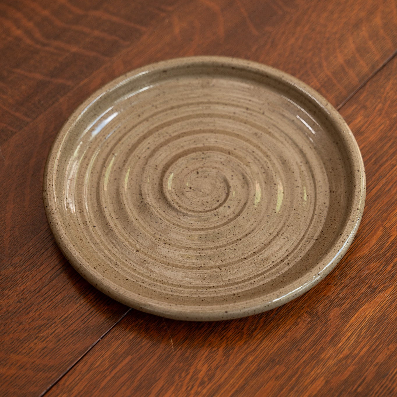 Mocha Ridges Everyday Plate - Modern Prairie Inc.