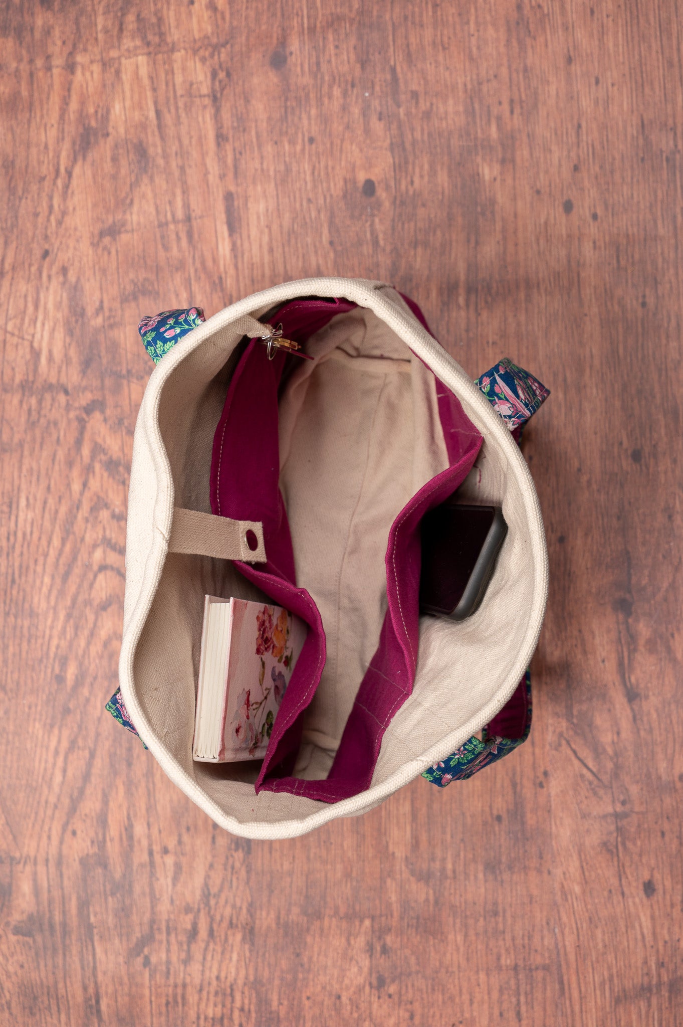 Prairie Essentials Tote Bag in Berry