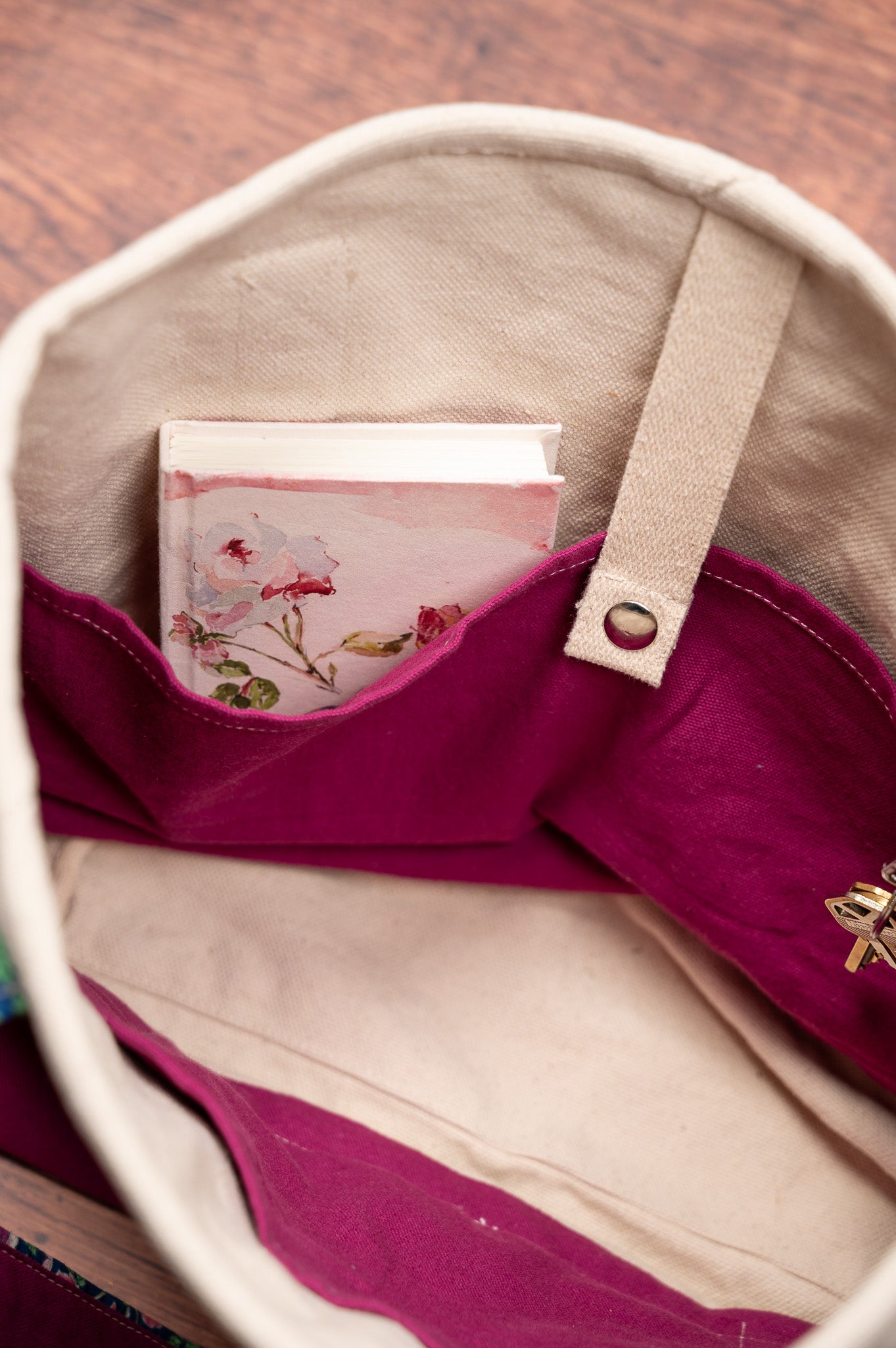 Prairie Essentials Tote Bag in Berry
