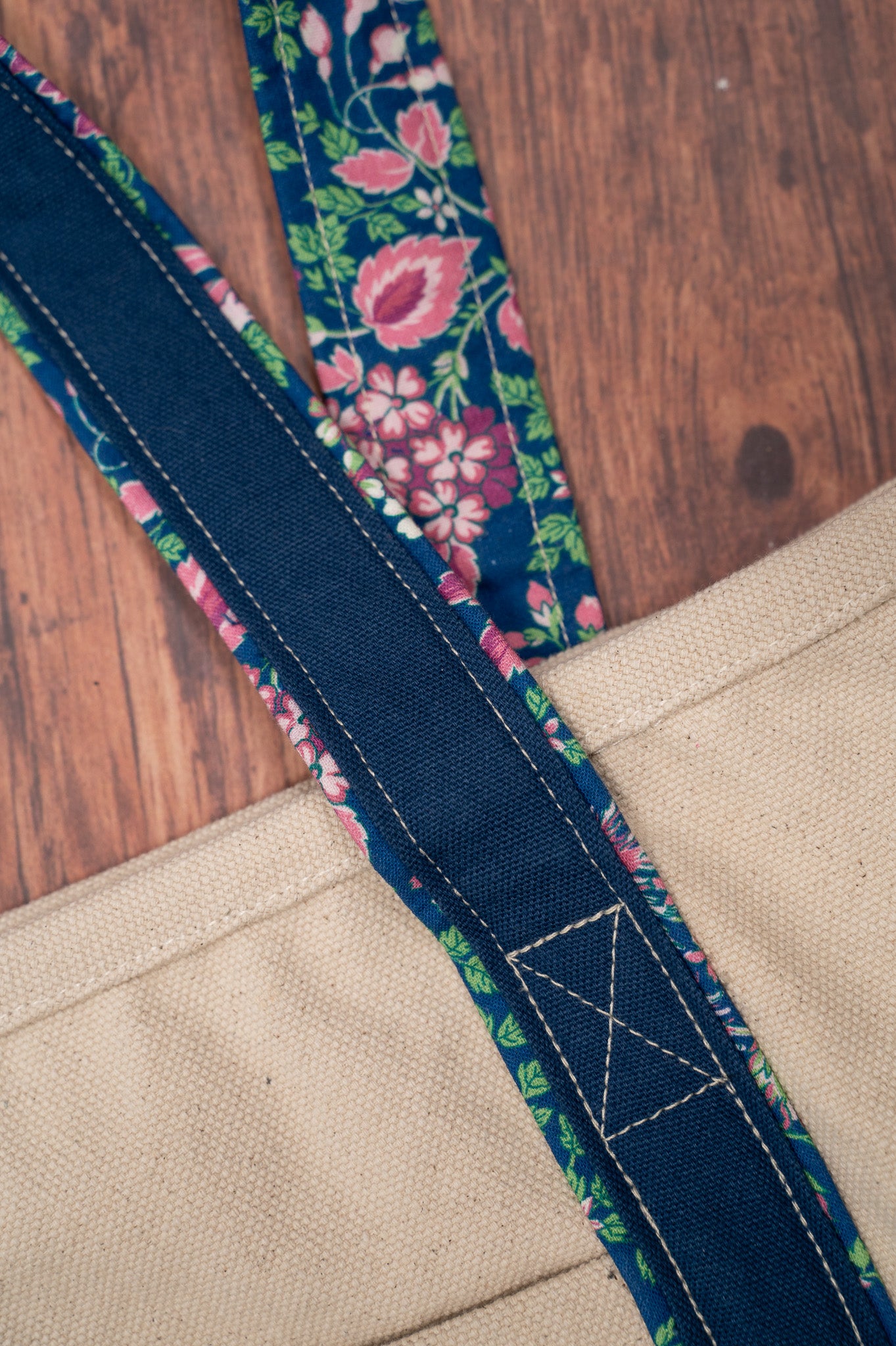 Prairie Essentials Tote Bag in Navy