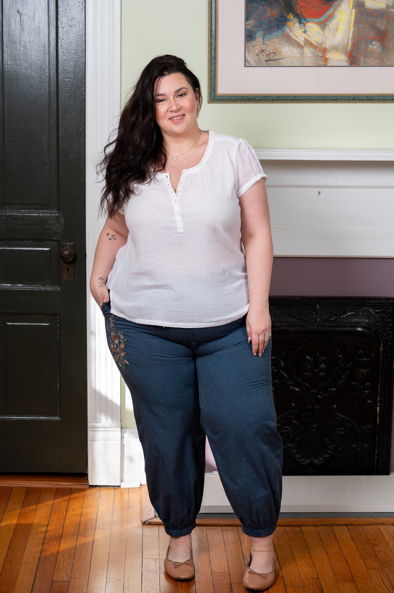 Oleson Embroidered Jogger in Navy