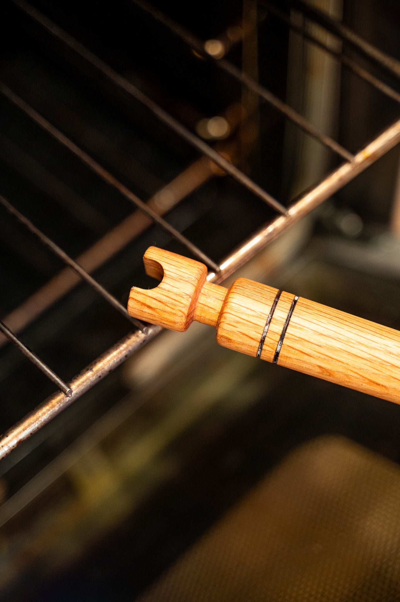 Oven Rack Push/Pull Wooden Tool