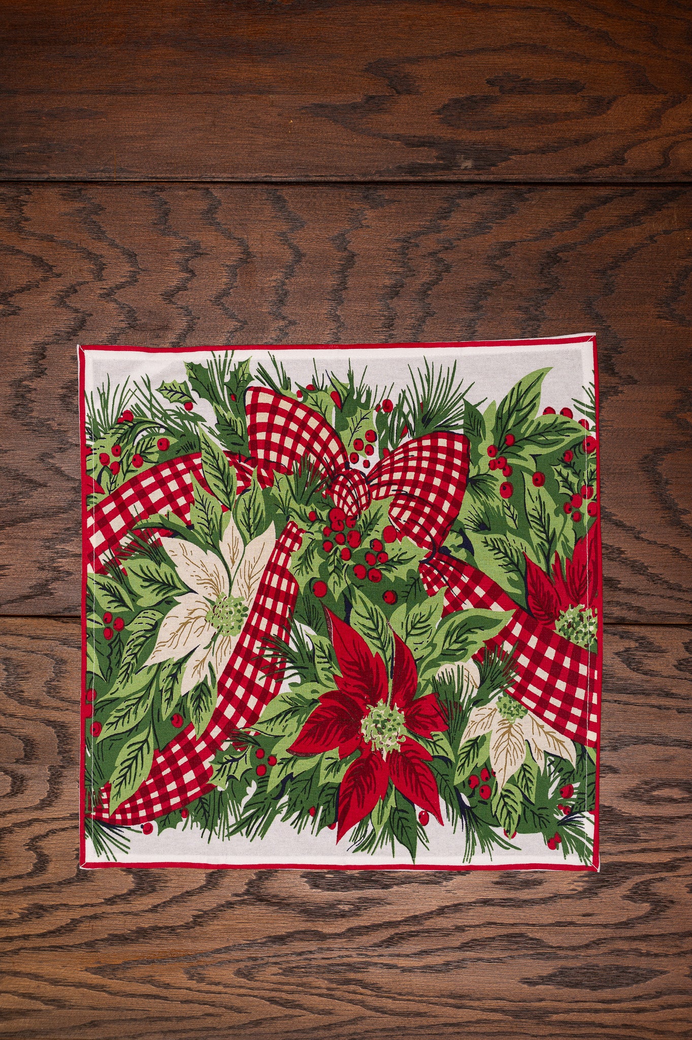 Christmas Cottage Poinsettia Luncheon Napkins, Set of 6