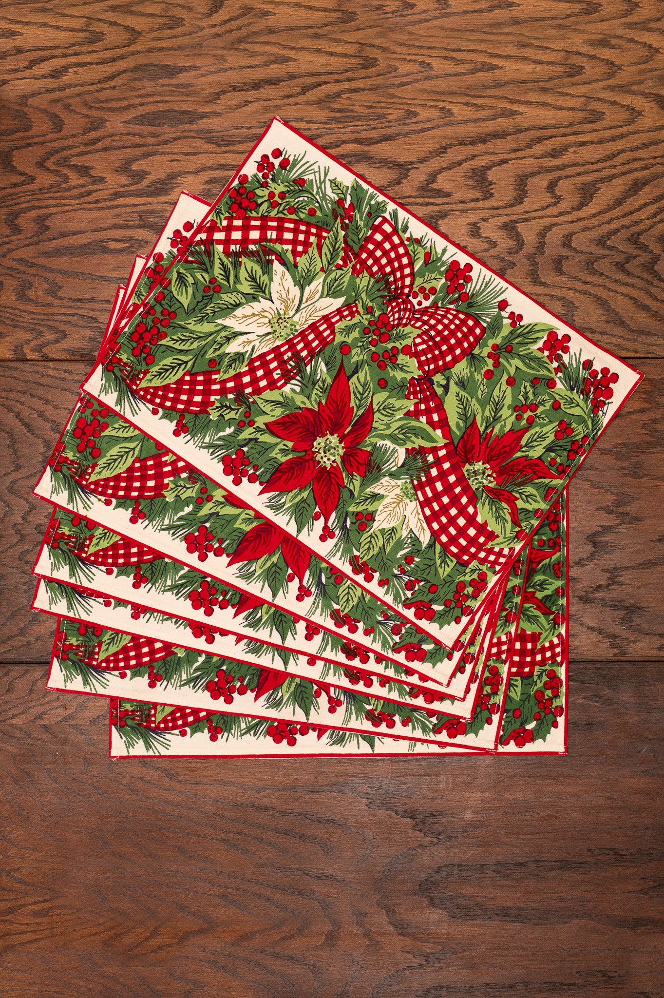 Christmas Cottage Poinsettia Placemat, Set of 6