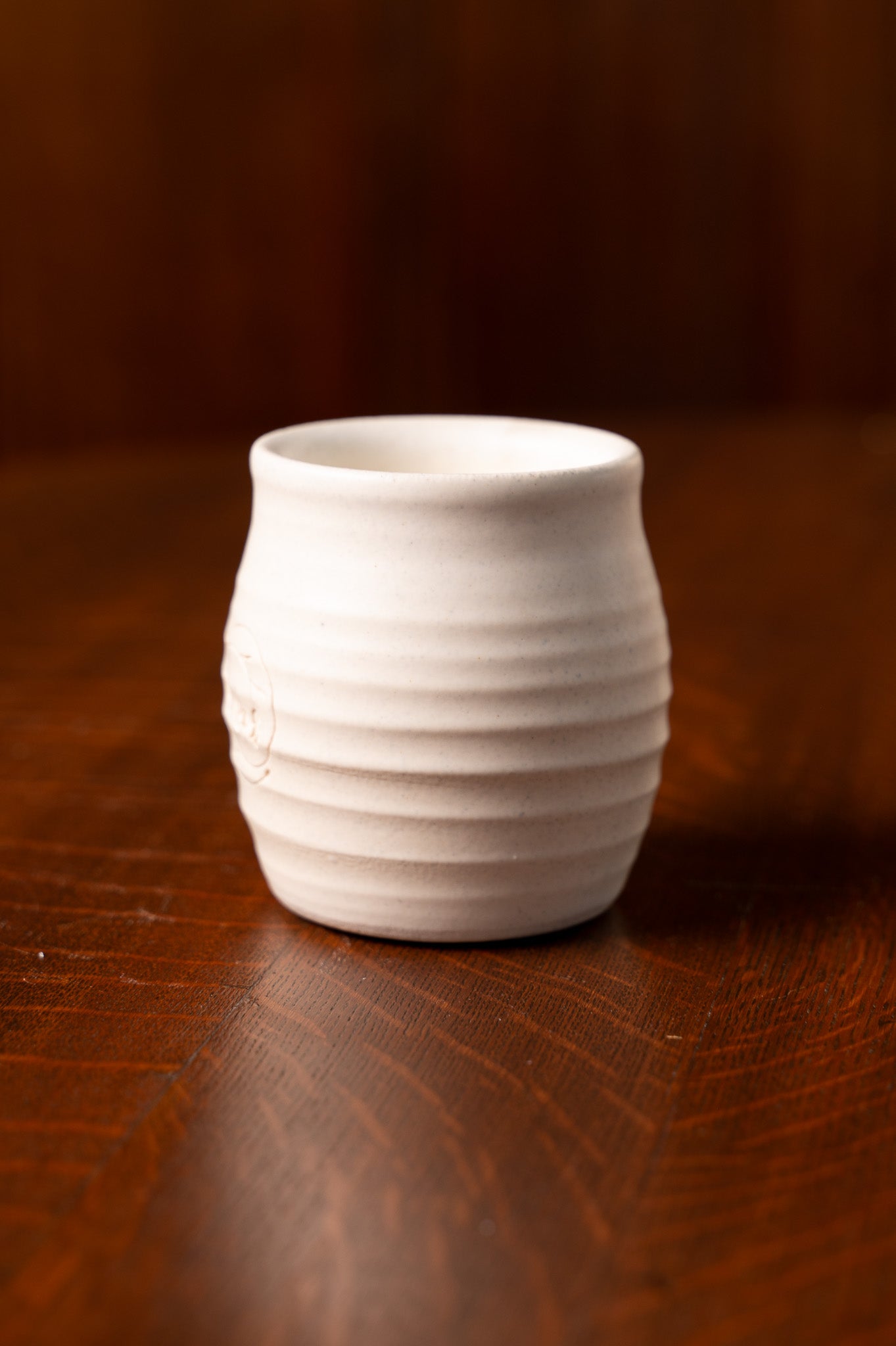 MP Stamped Candle Crock in Prairie Linen - Cashmere Plum Scent