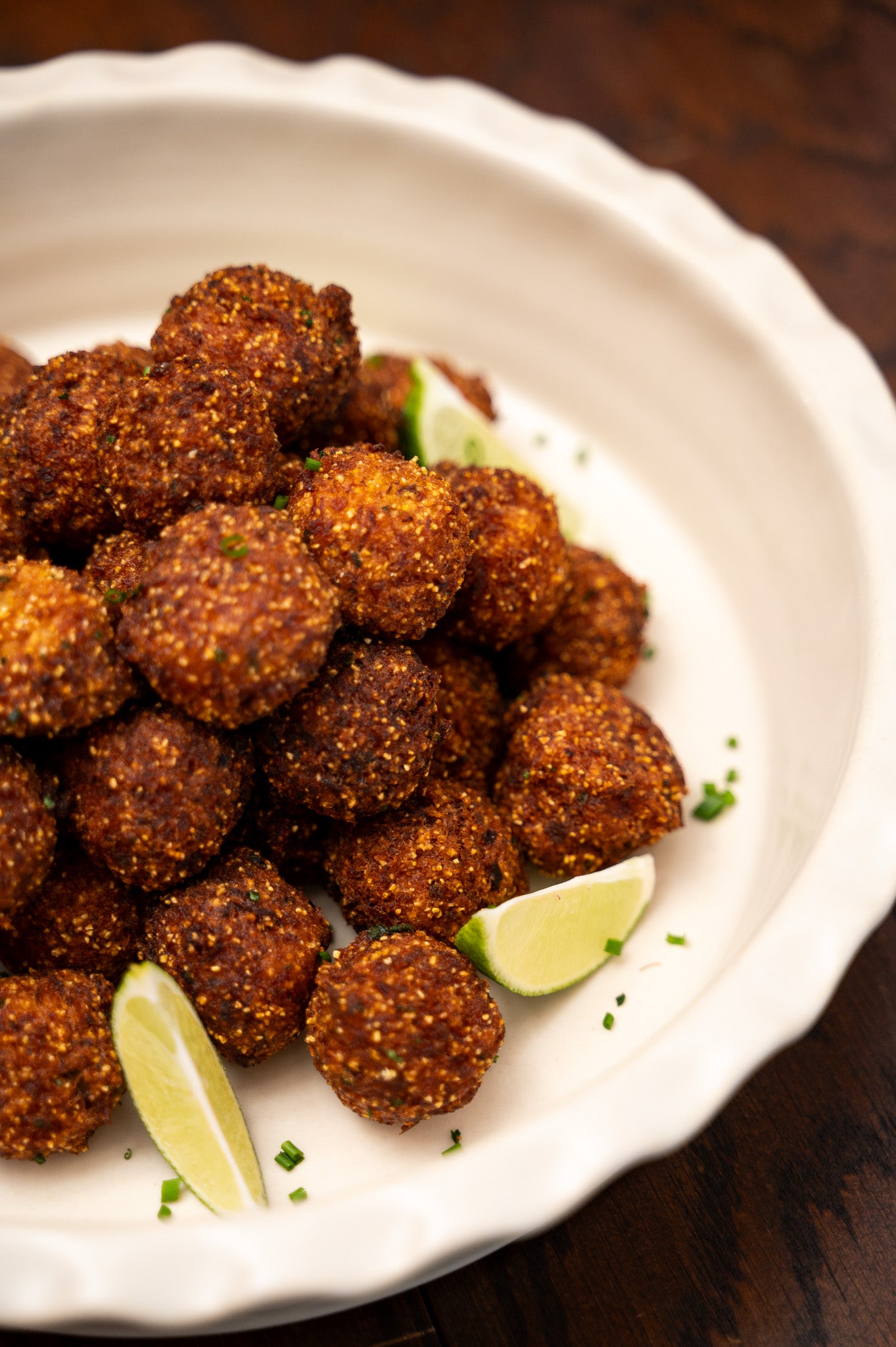 Prairie Linen Deep Dish Round Baker