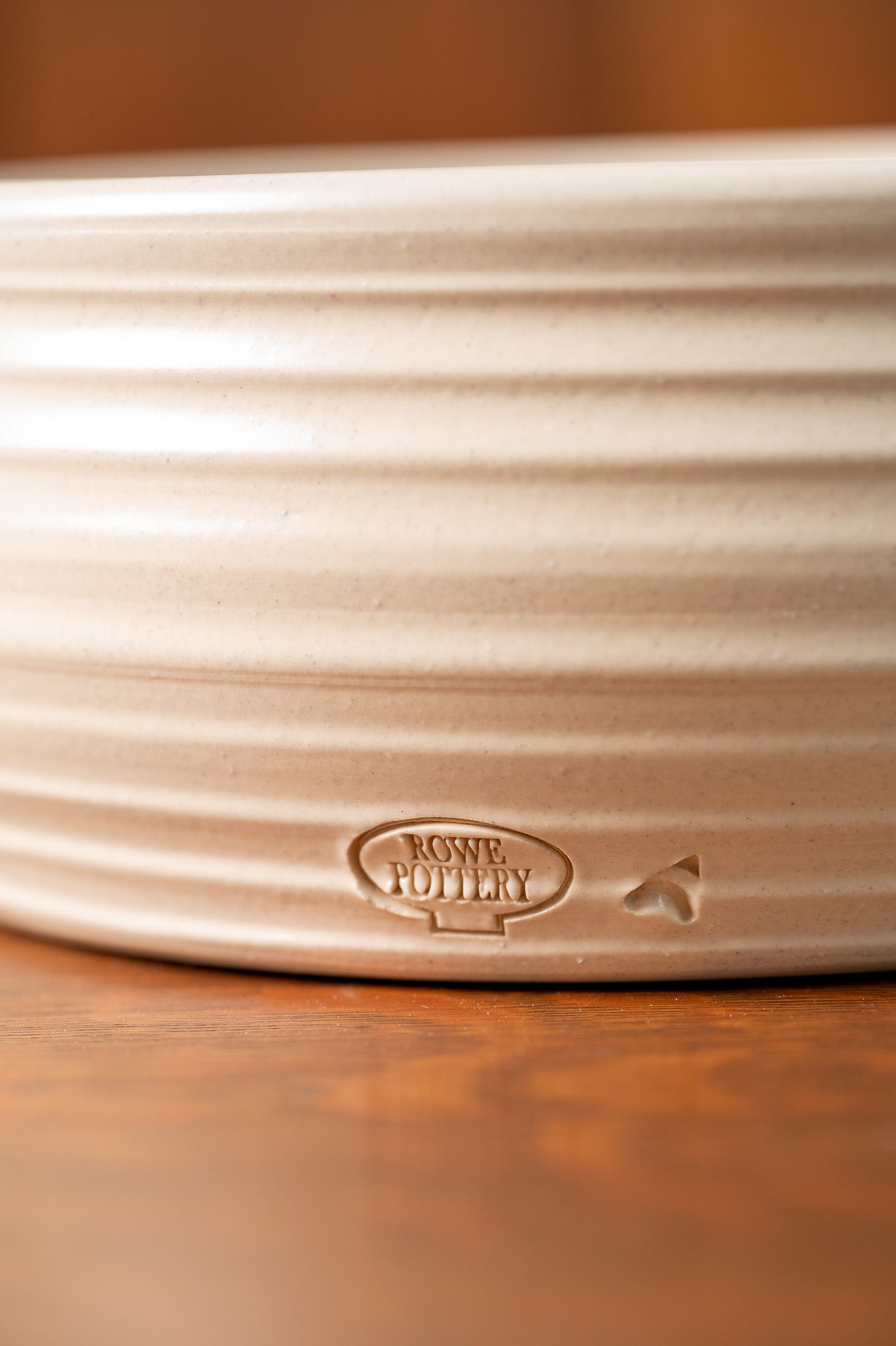 Prairie Linen Ridges Serving Bowl