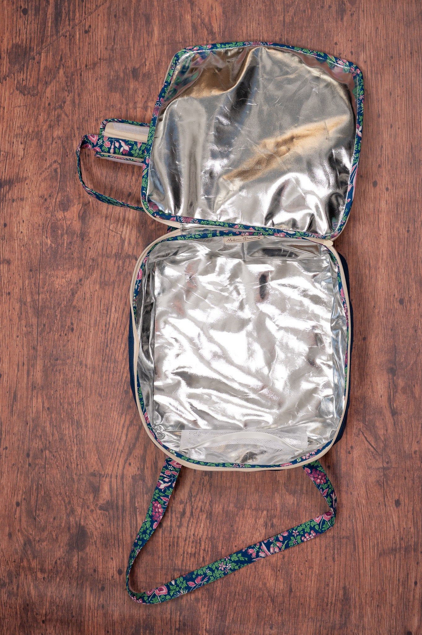 Prairie Essentials Insulated Casserole Carrier, Square