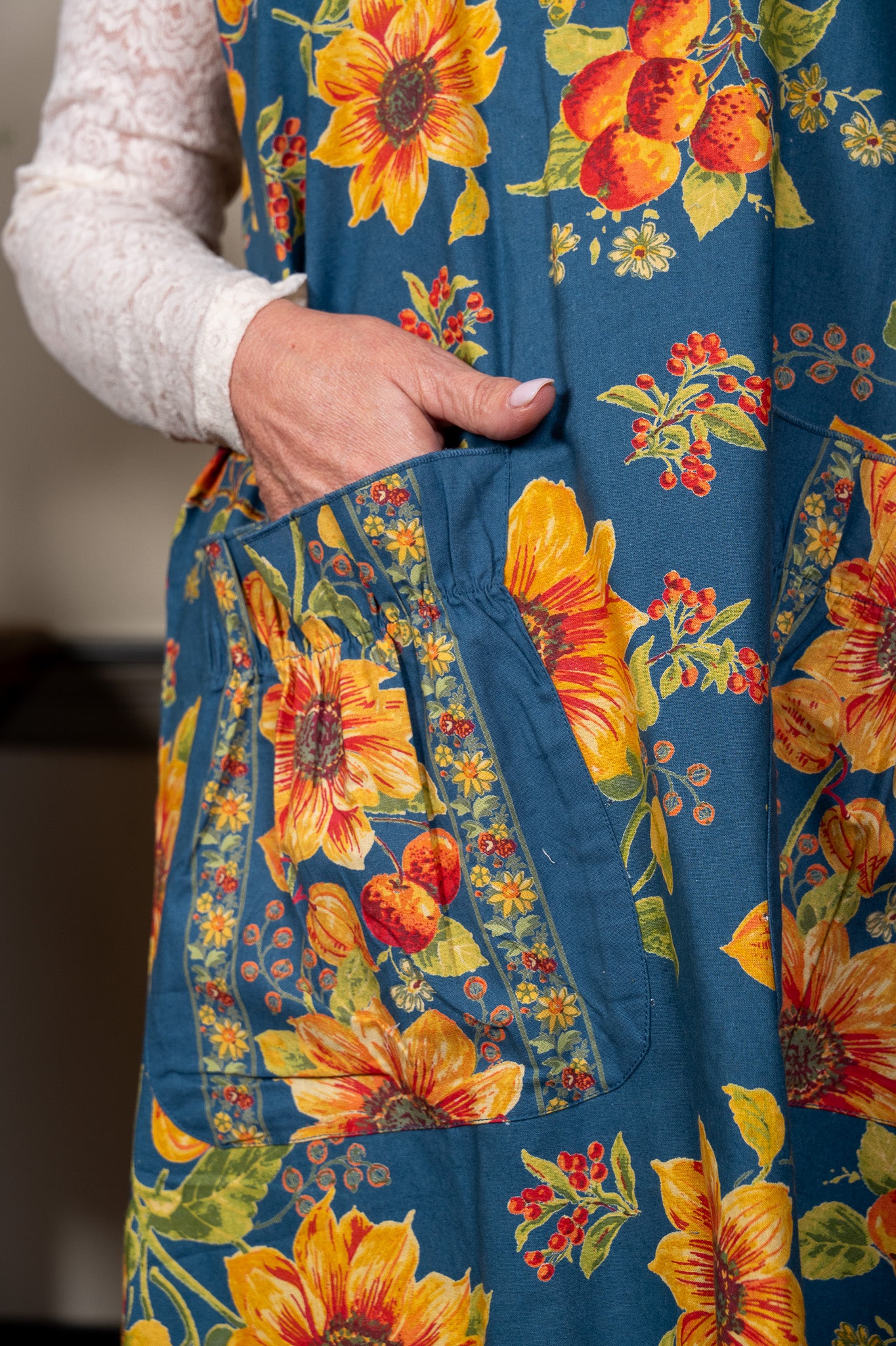 On the Prairie Farmhouse Apron