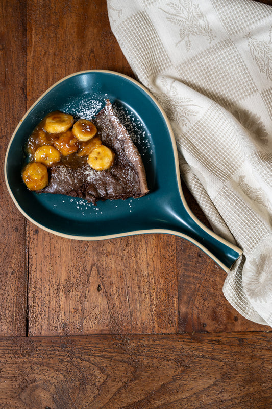 The Brookline Skillet Plate in Baltic Blue