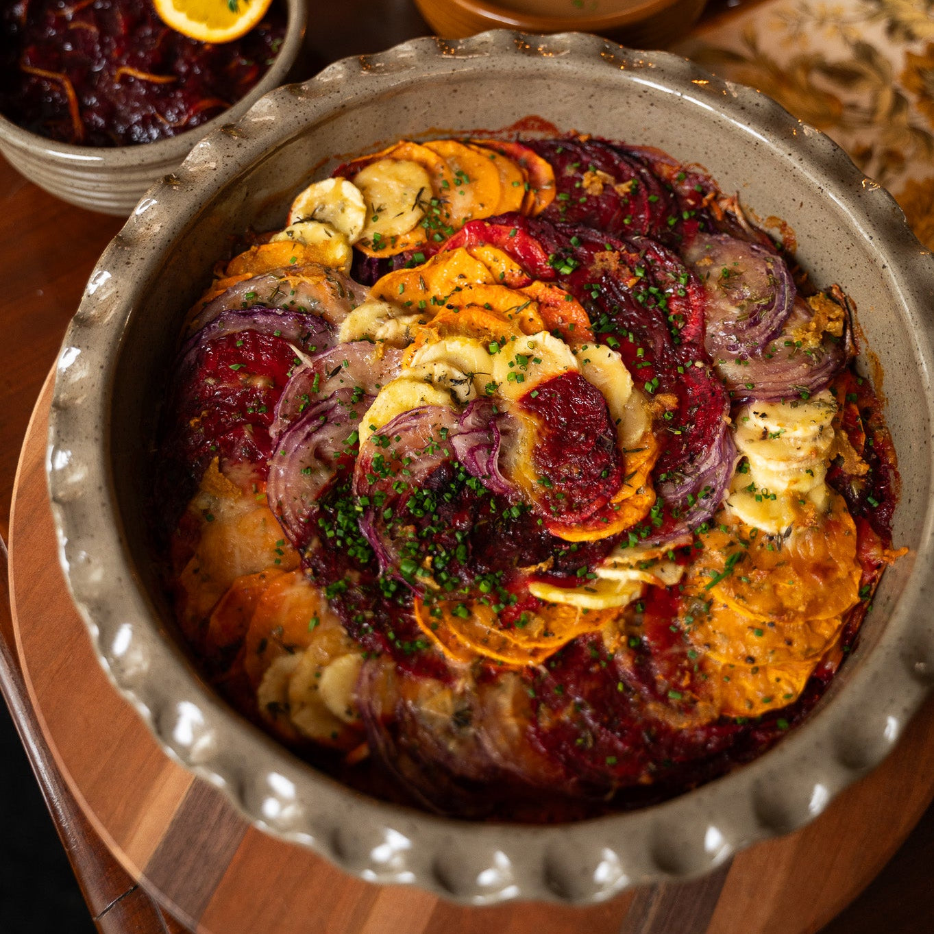 Mocha Glaze Deep Dish Round Baker