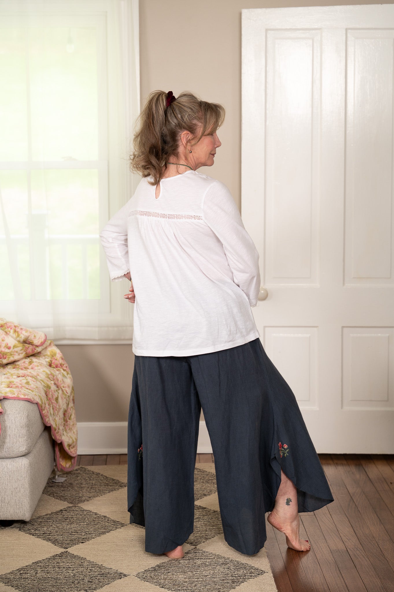 Vineyard Pant in Navy