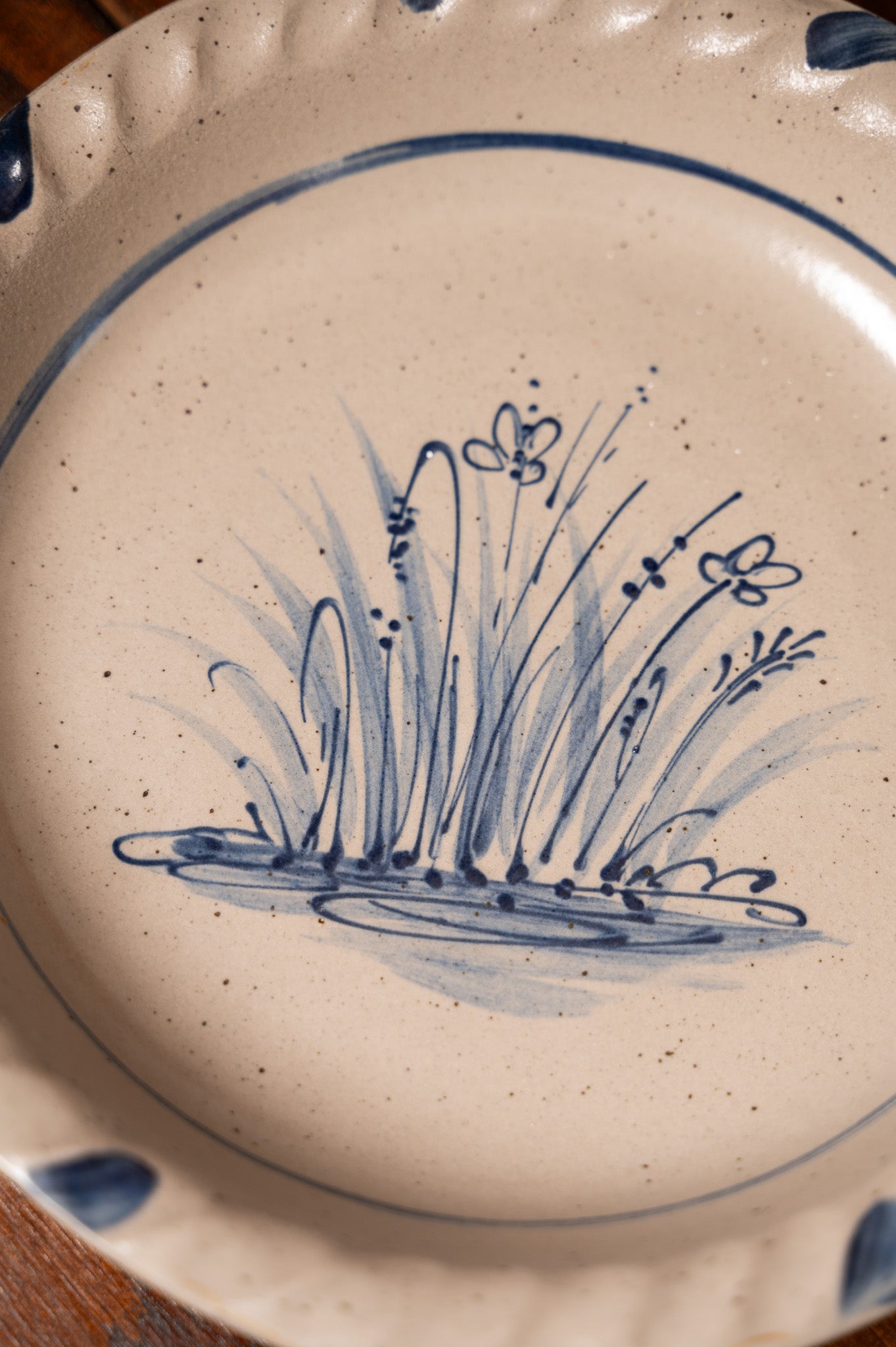 Rowe Pottery Wildflower Pie Plate - Thumbnail 4