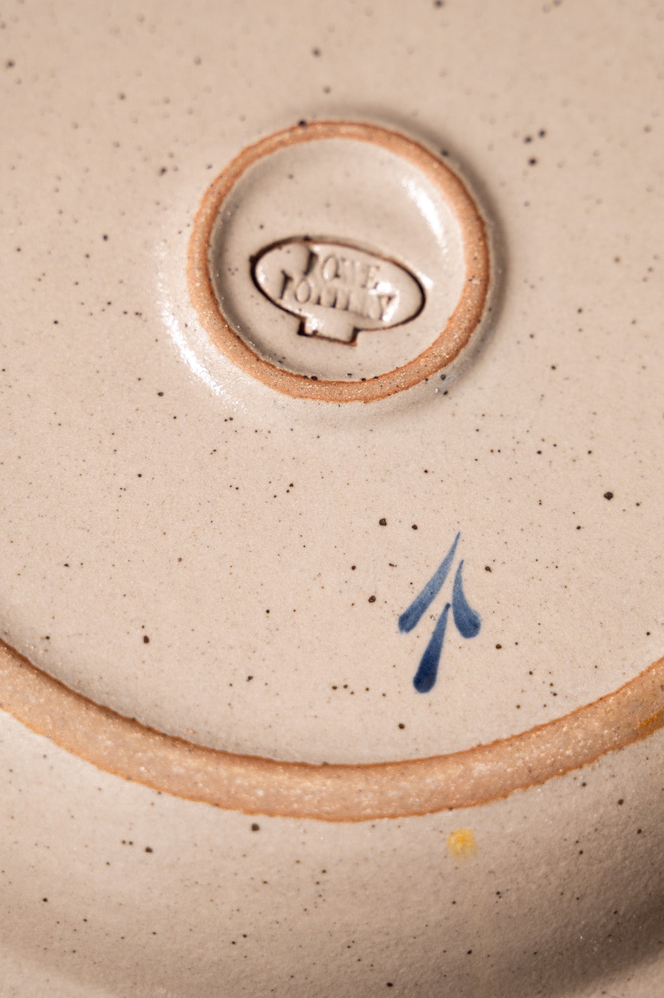 Rowe Pottery Wildflower Pie Plate - Thumbnail 5