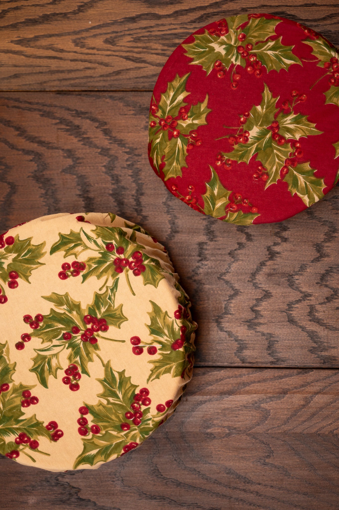 Holly Winterberry Bowl Covers, Set of 2