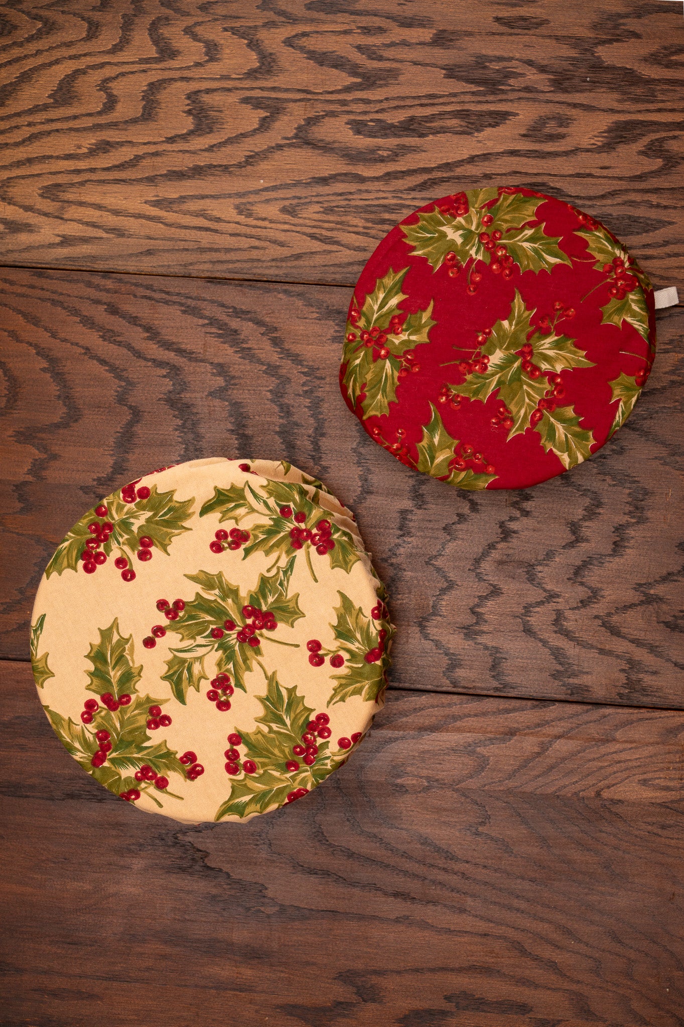 Holly Winterberry Bowl Covers, Set of 2
