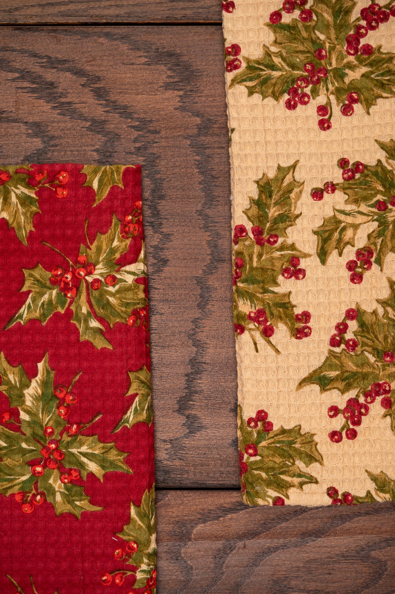 Holly Winterberry Tea Towels, Set of 2