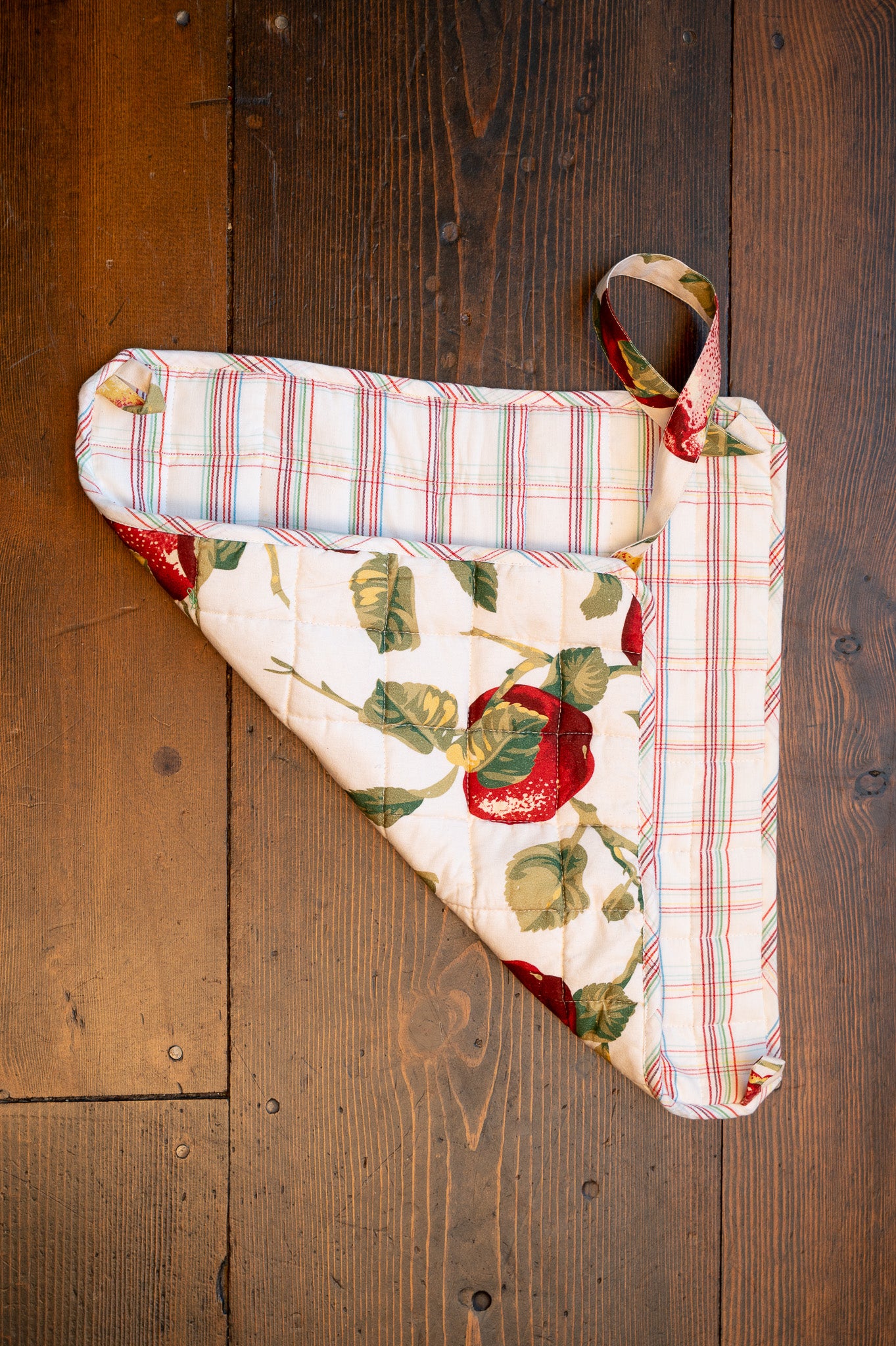 Apple Tree Pie Carrier