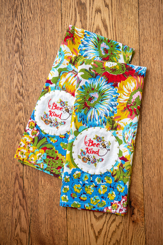 Spring Gathering Tea Towel, Set of 2