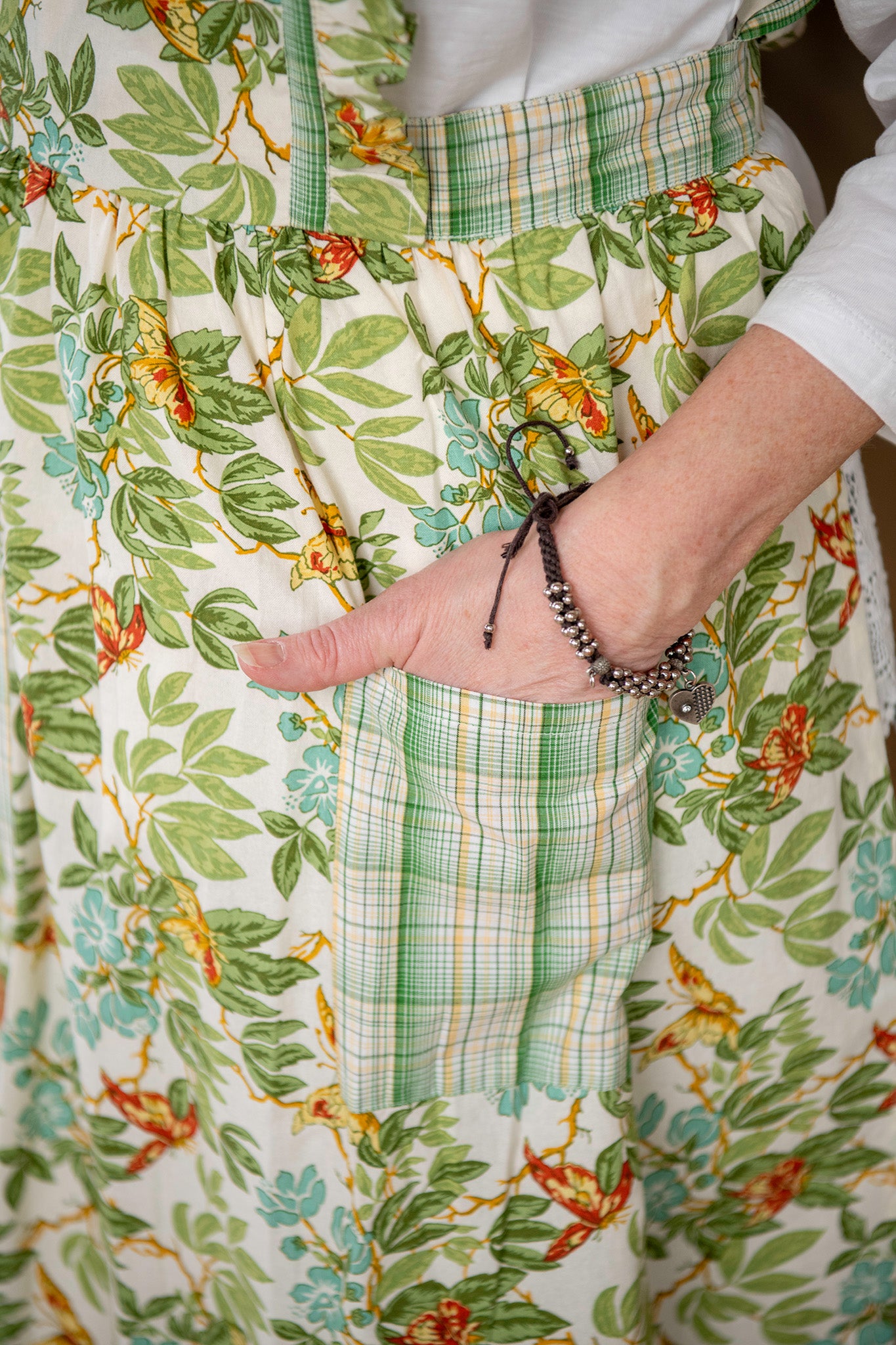 Butterfly Garden Ruffle Prairie Apron