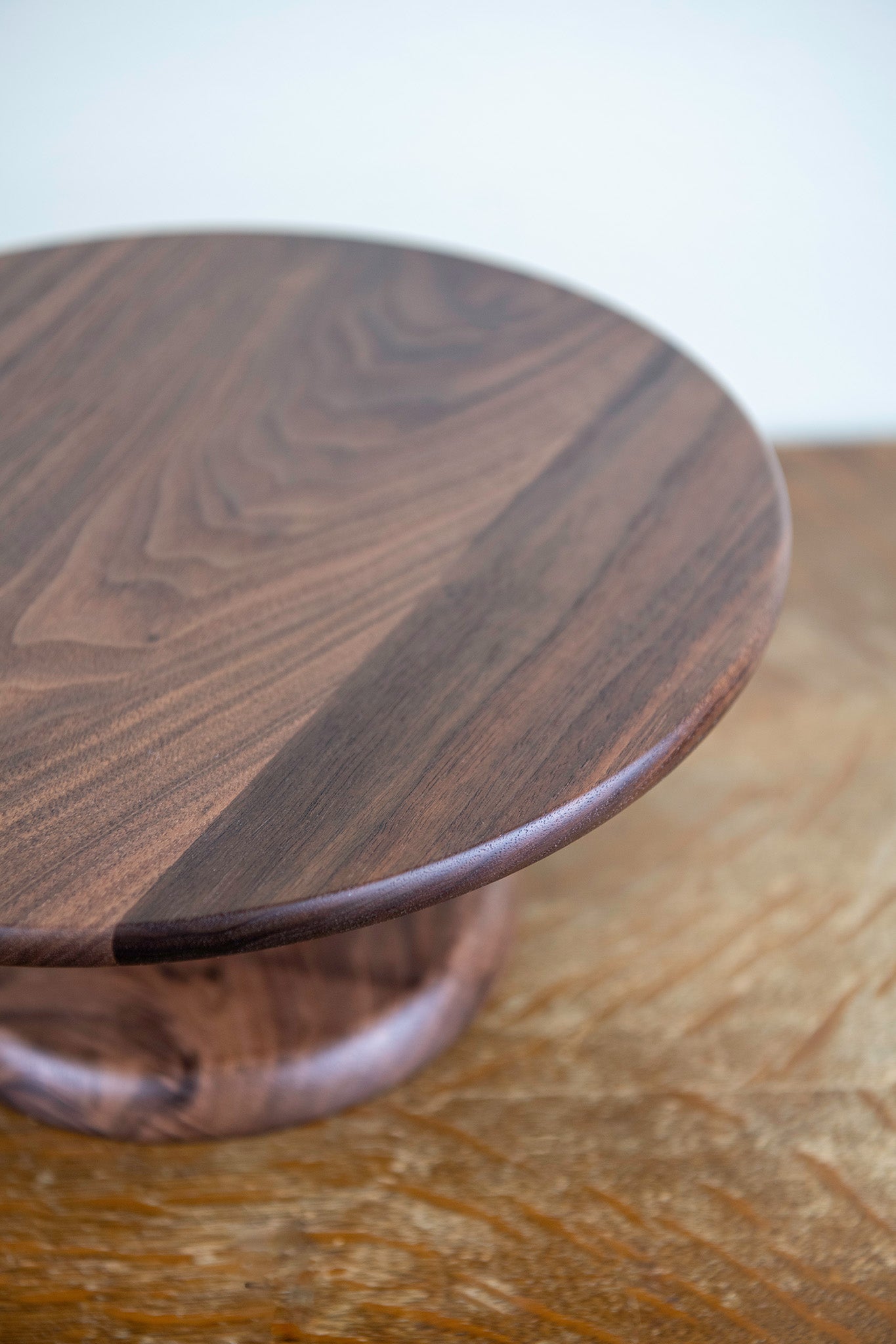Showstopper Cake Stand in Walnut
