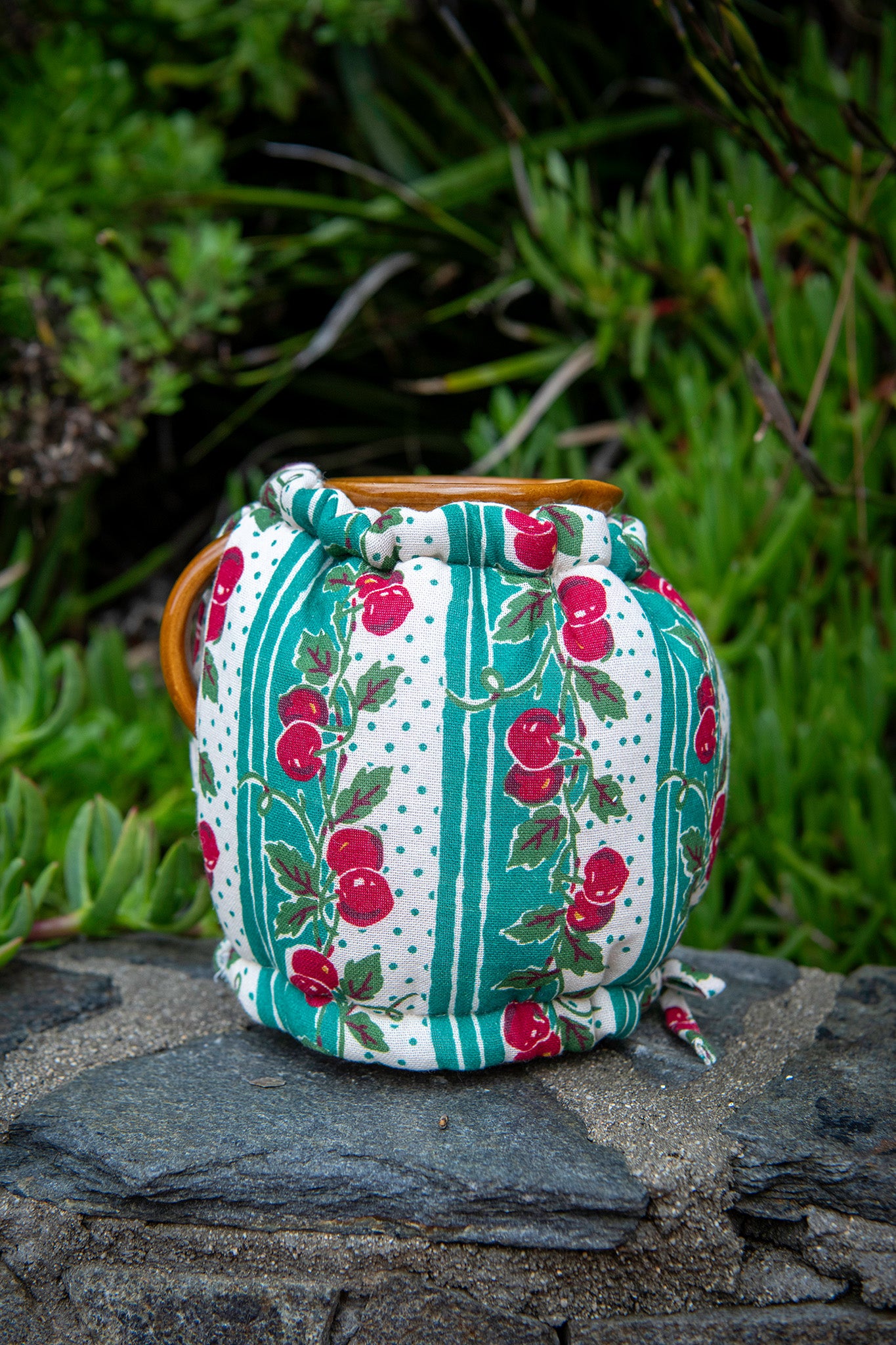 Cheery Cherry Tea Cozy