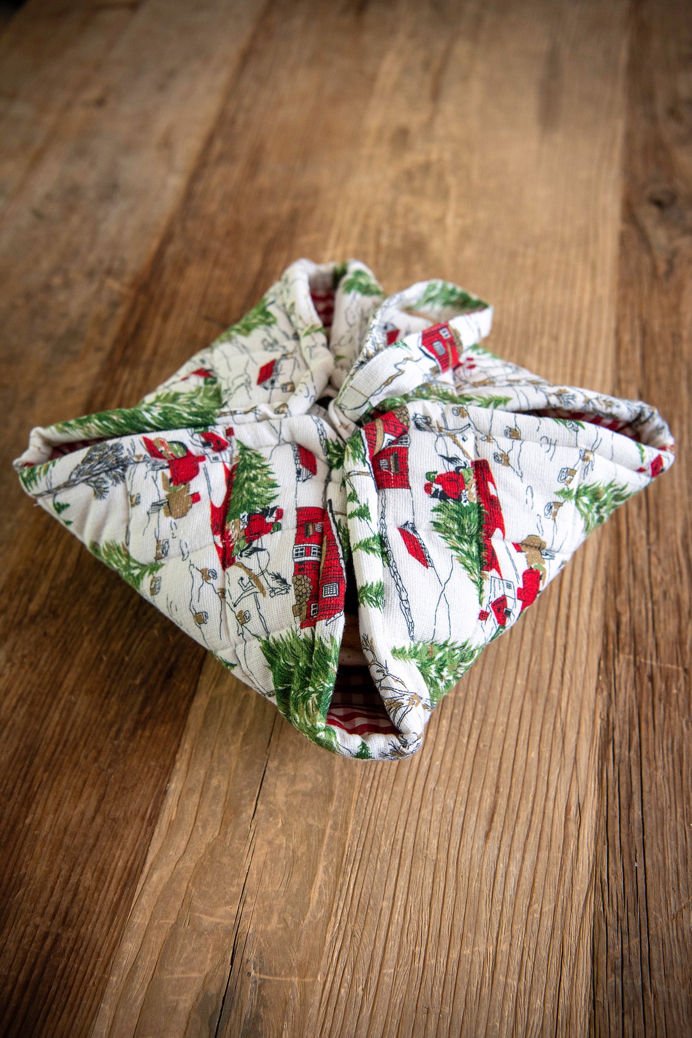 Christmas Prairie - Village Easy-As-Pie Carrier