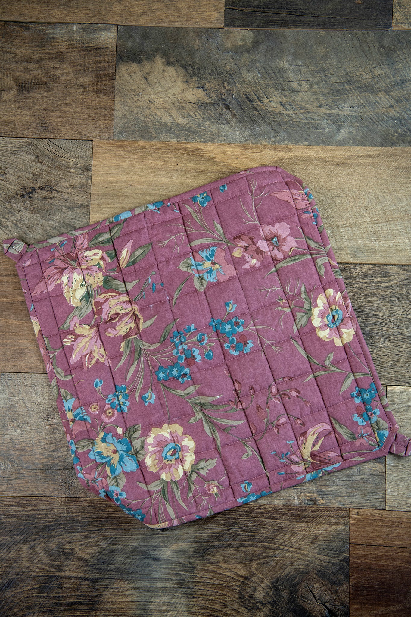 Cottagecore Patchwork Easy-As-Pie Carrier