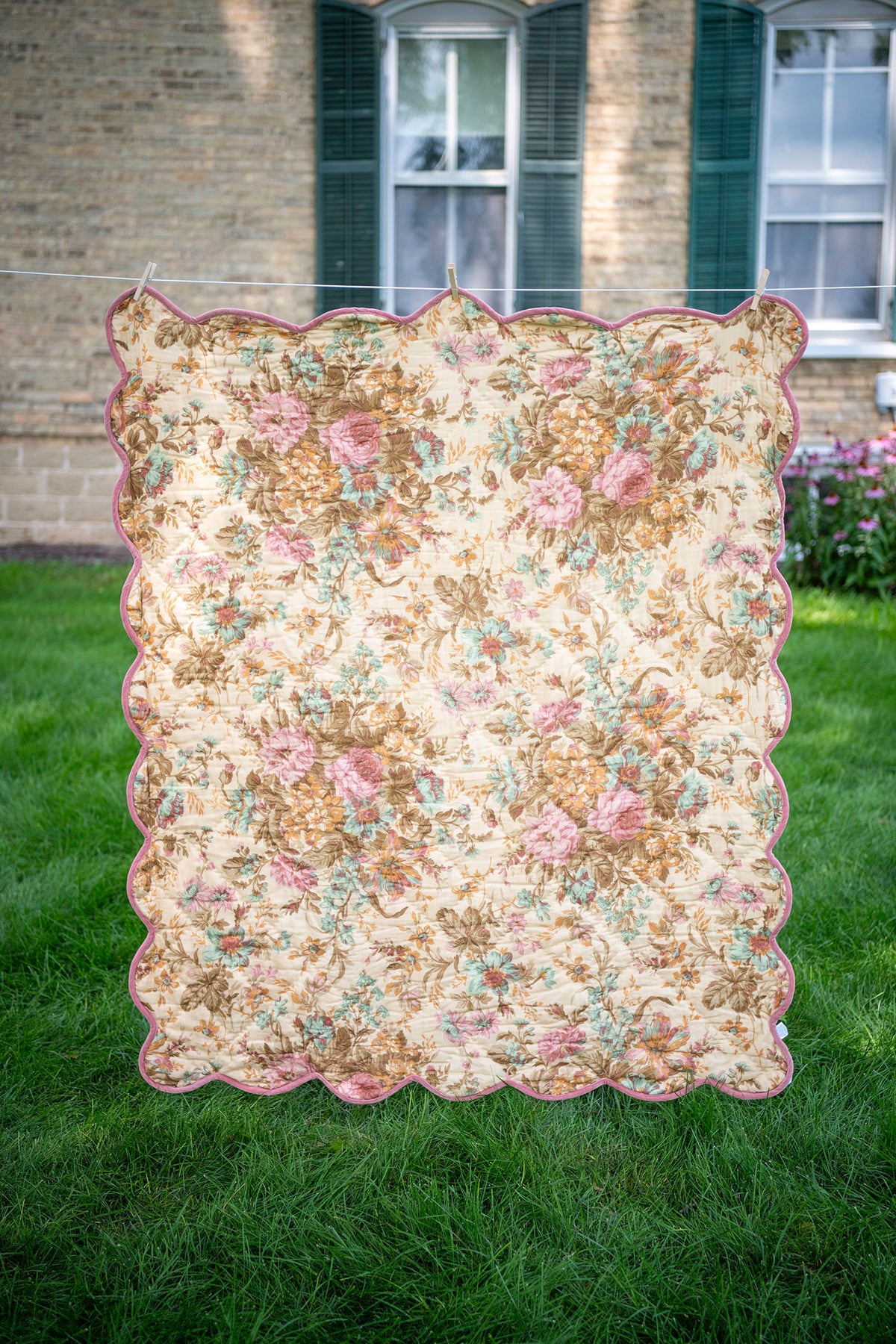 Throw Roses Encore Eternal Rose Throw - Modern Prairie Inc.