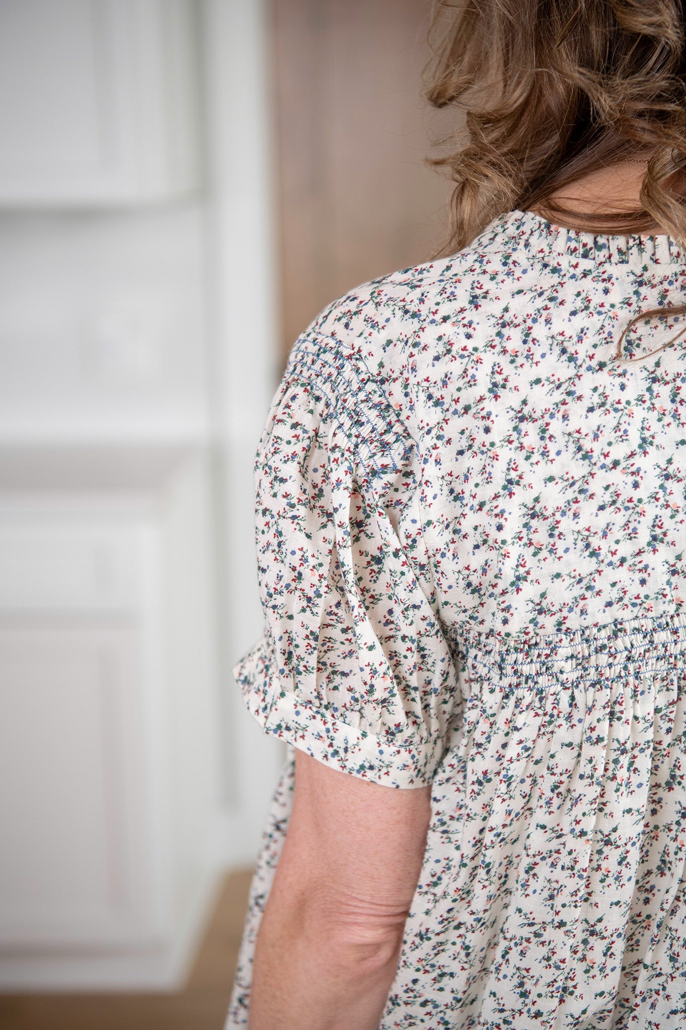 Filigree Blouse in Ecru Floral