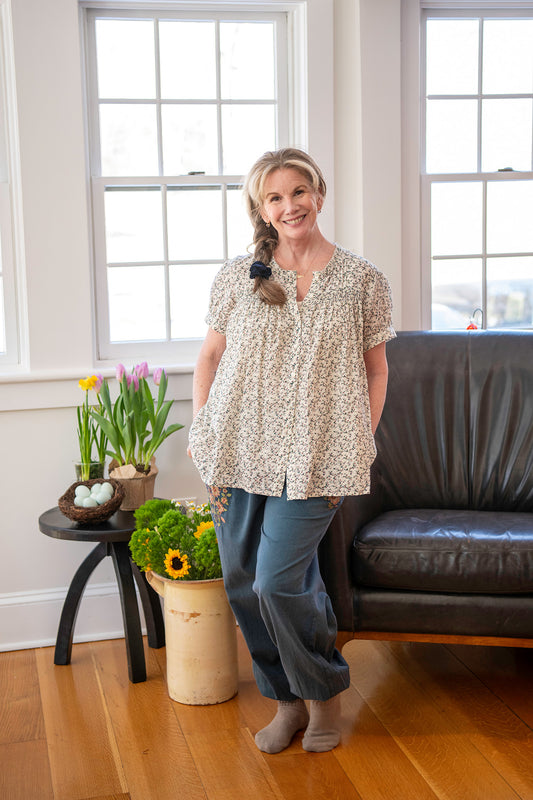 Filigree Blouse in Ecru Floral
