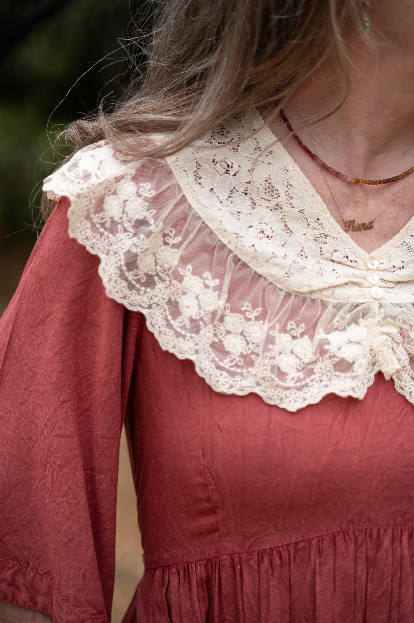 French Lace Collar in Antique White