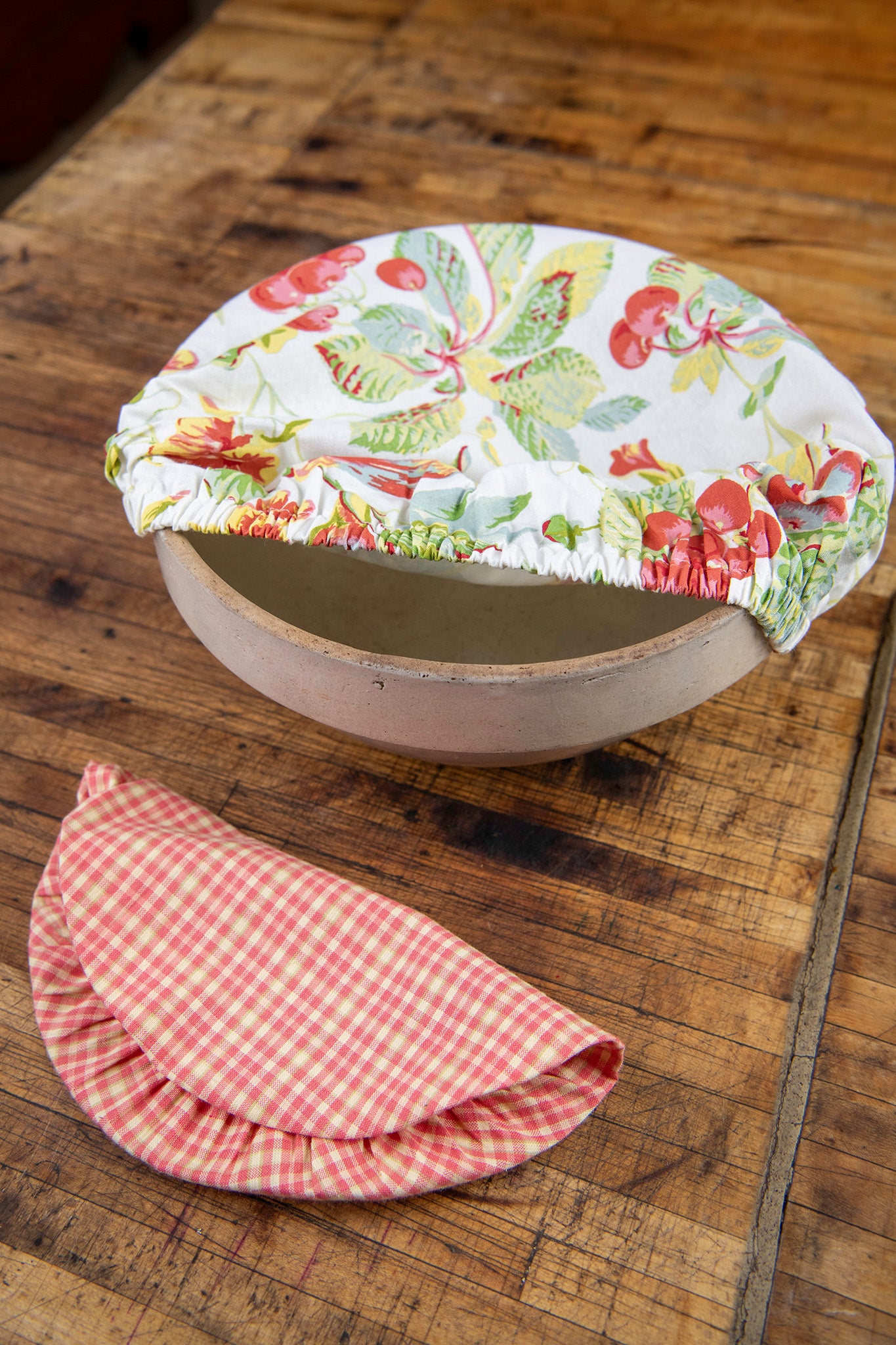In the Garden Bowl Covers, Set of 2