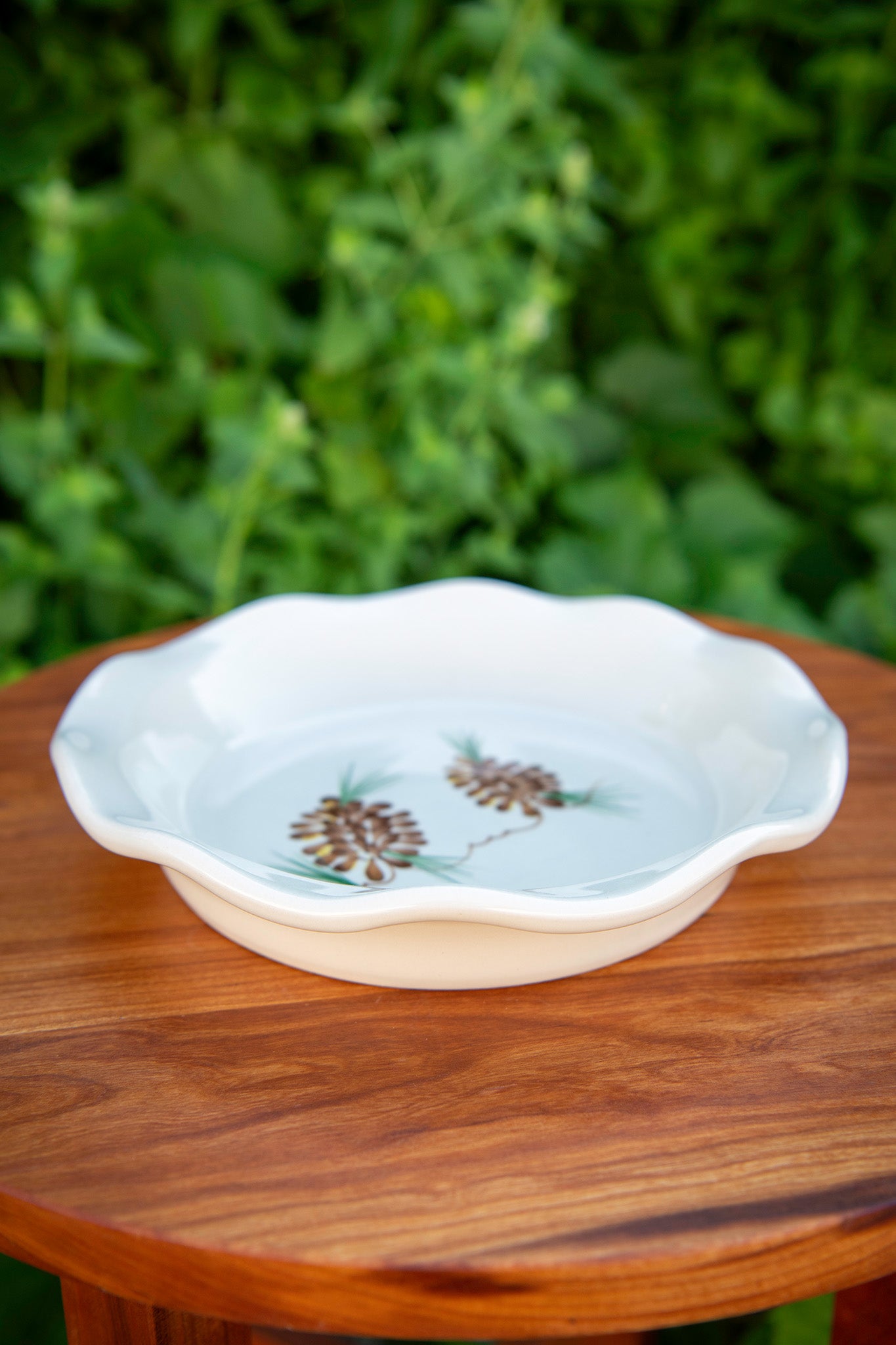 Emerson Pottery Frilly Pie Plate in Pinecone