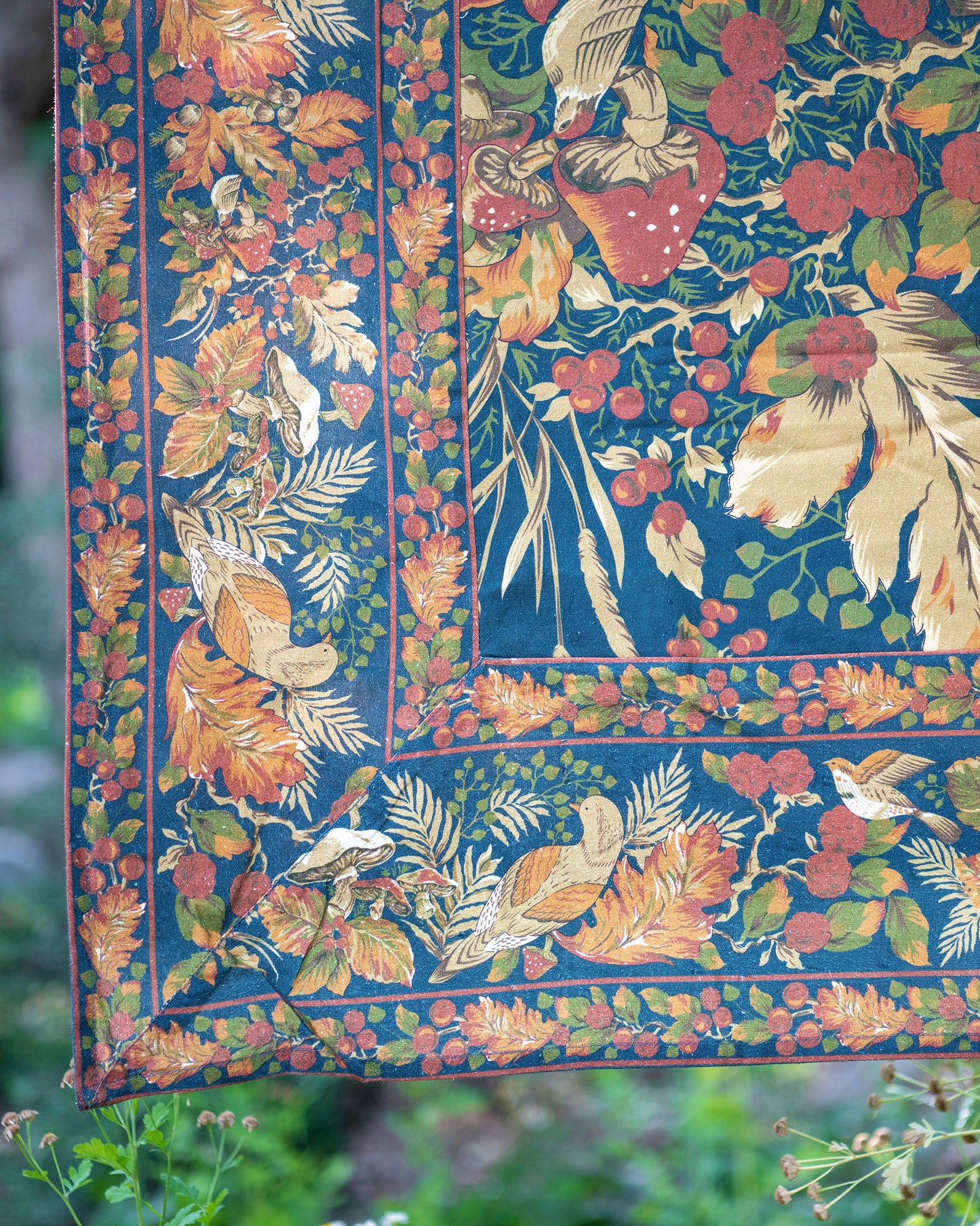 Harvest Floral Tablecloth in Navy, 60x90
