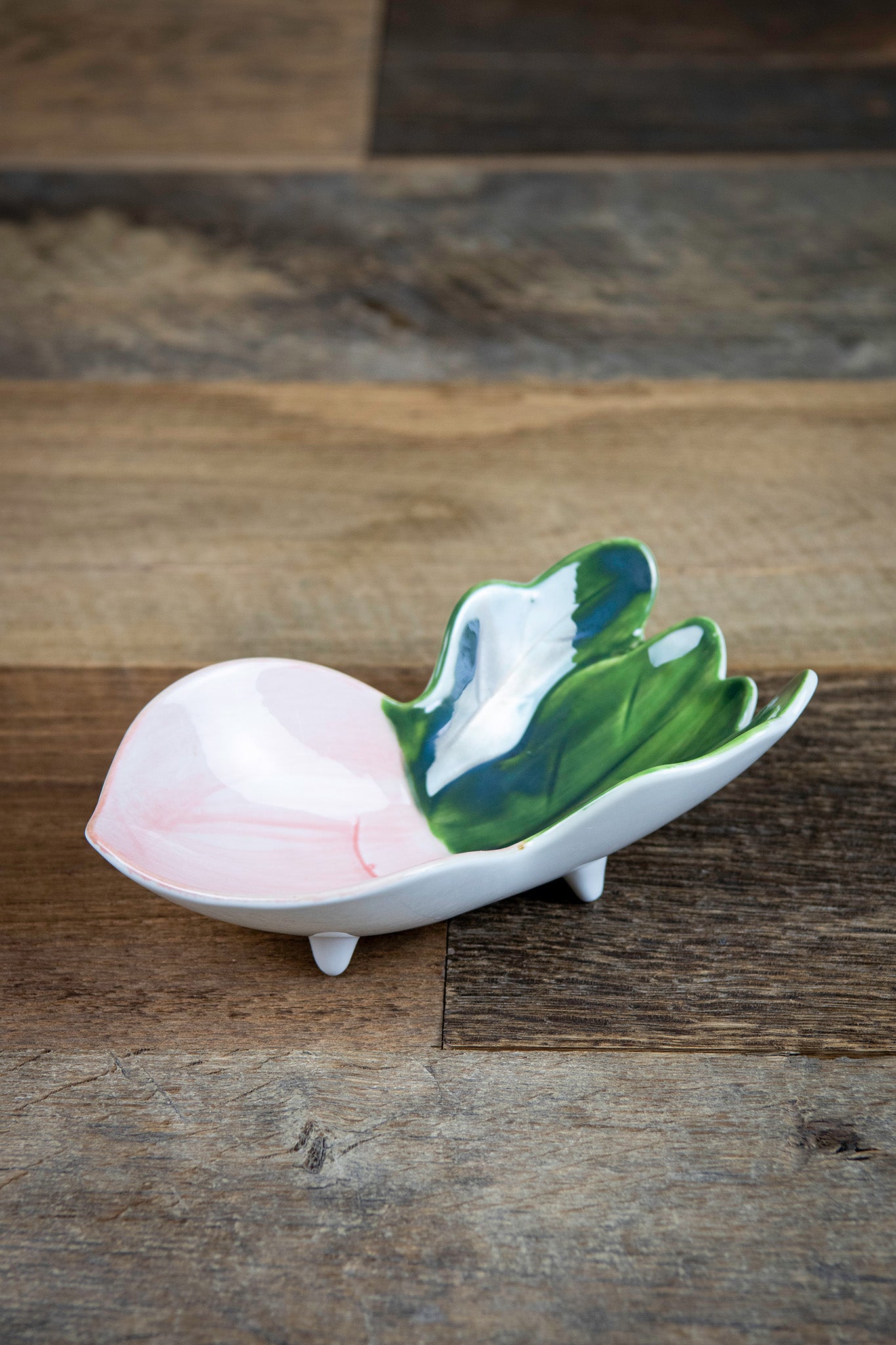 Veg-Table Sauce Dish in Pink radish