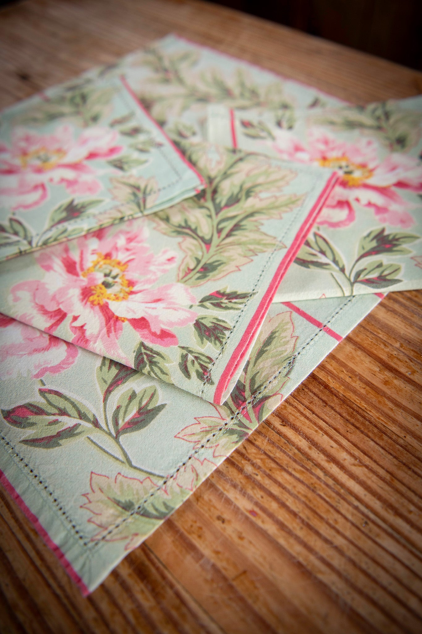 Spring Splendor Luncheon Napkins, Set of 4