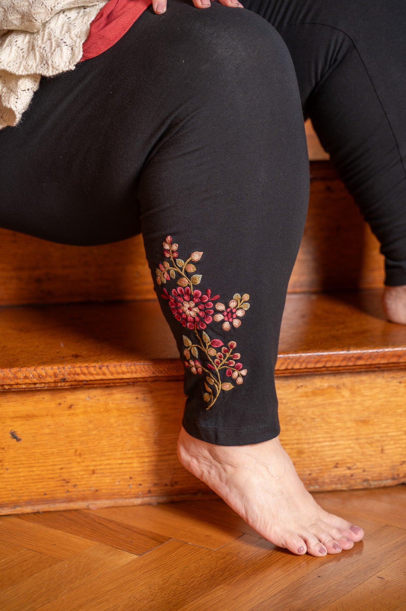Tapestry Legging in Black